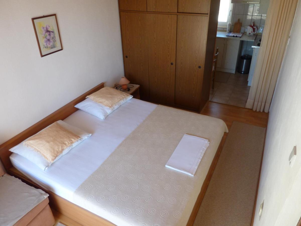 Three bedroom apartment&studio - Apartments Ždrijac - AE1020 Nin Buitenkant foto